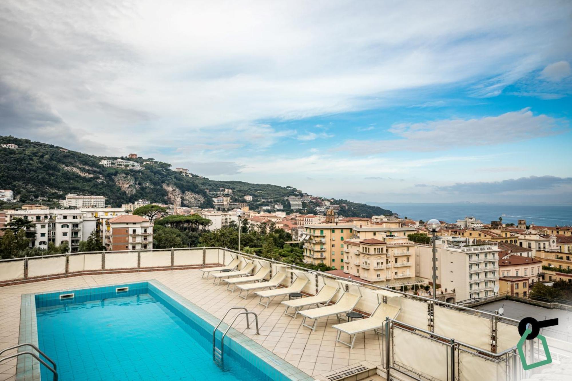 Hotiday Room Collection - Sorrento Exterior foto