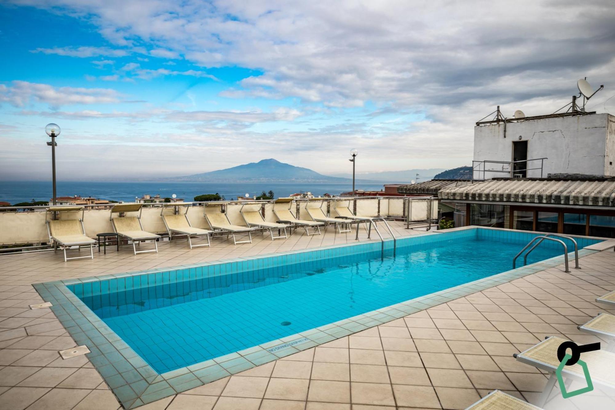 Hotiday Room Collection - Sorrento Exterior foto