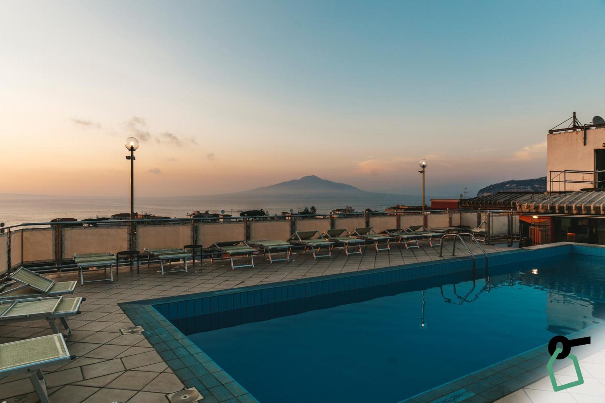 Hotiday Room Collection - Sorrento Exterior foto